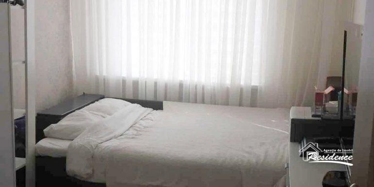 IMG-feabe43b34bf2c725f3f2f169c354116-V